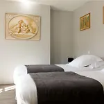 ホテル Le Dauphin 3*