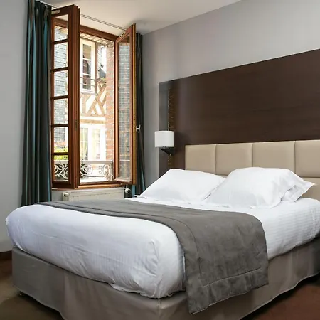 Le Dauphin Szálloda 3*