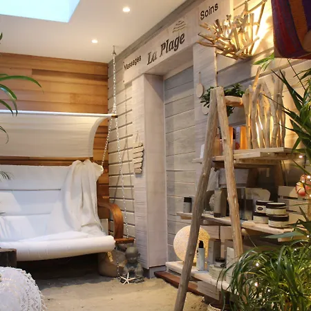 Le Dauphin Hotel