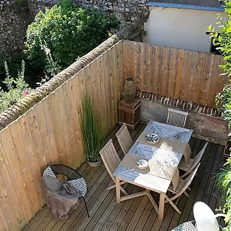 Le Dauphin Hotel