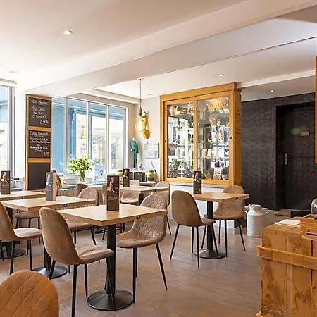 Hotel Le Dauphin
