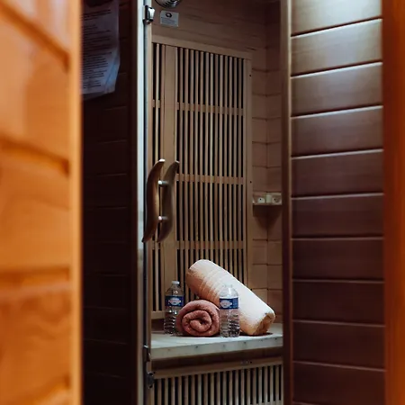 Le Dauphin Les Loges