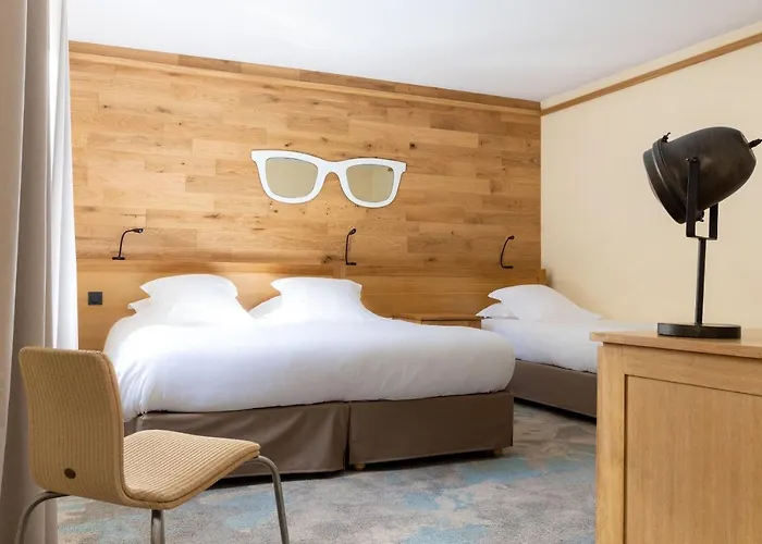 Le Dauphin Отель Онфлёр