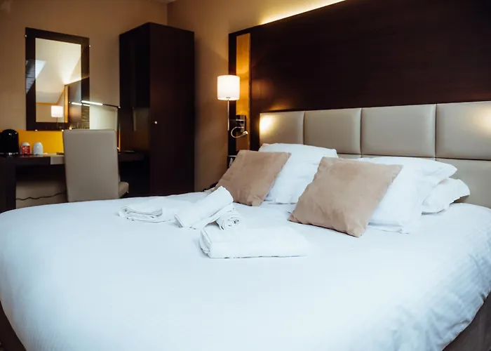 Отель Le Dauphin